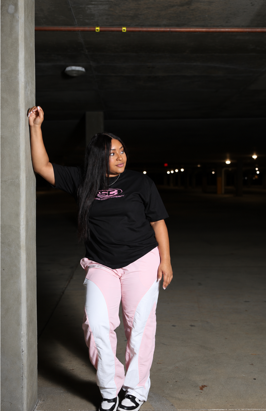 BLACK & PINK LOGO TEE